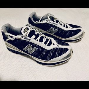Mens New Balance 8505